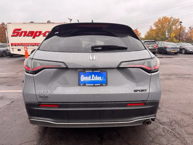 Used 2024 Honda HR-V Sport image 3