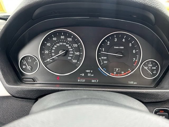 Used 2018 BMW 320i xDrive Sedan AWD/4WD image 28