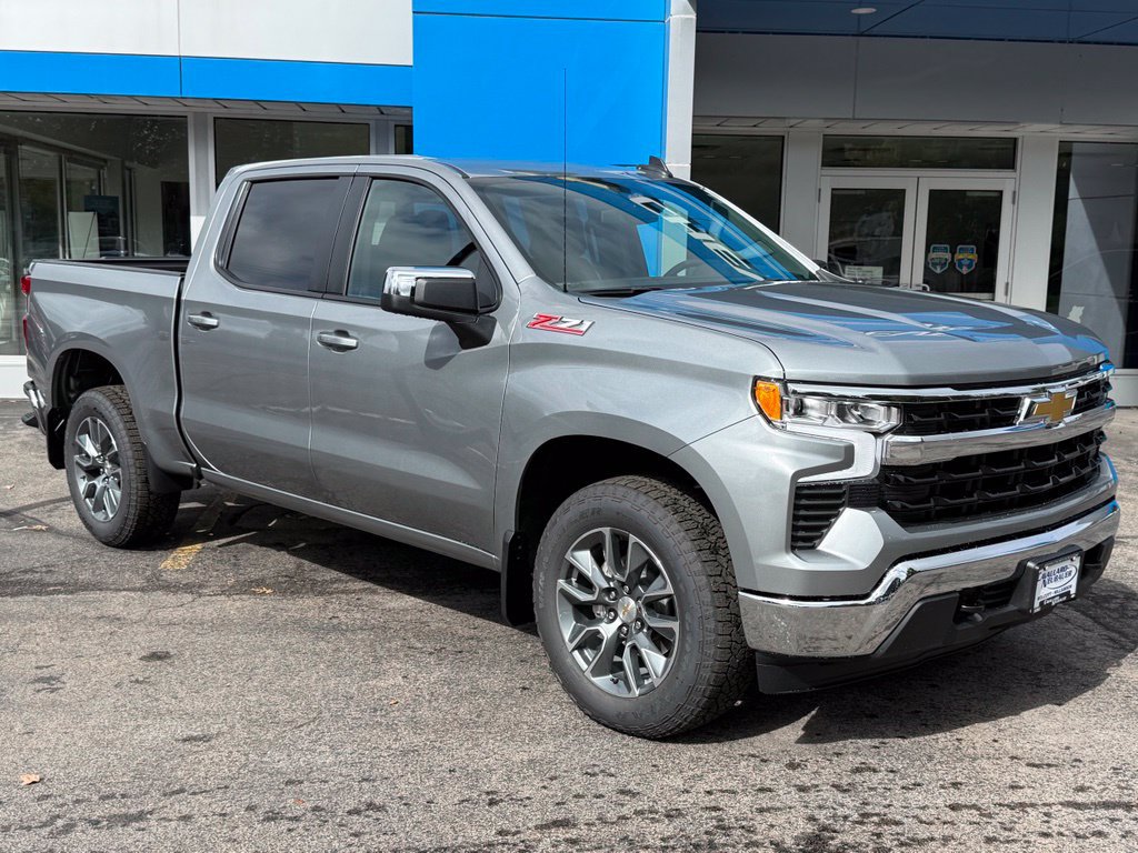 New 2026 Chevrolet Silverado 1500 LT w/ Z71 Off-Road Package AWD/4WD image 3