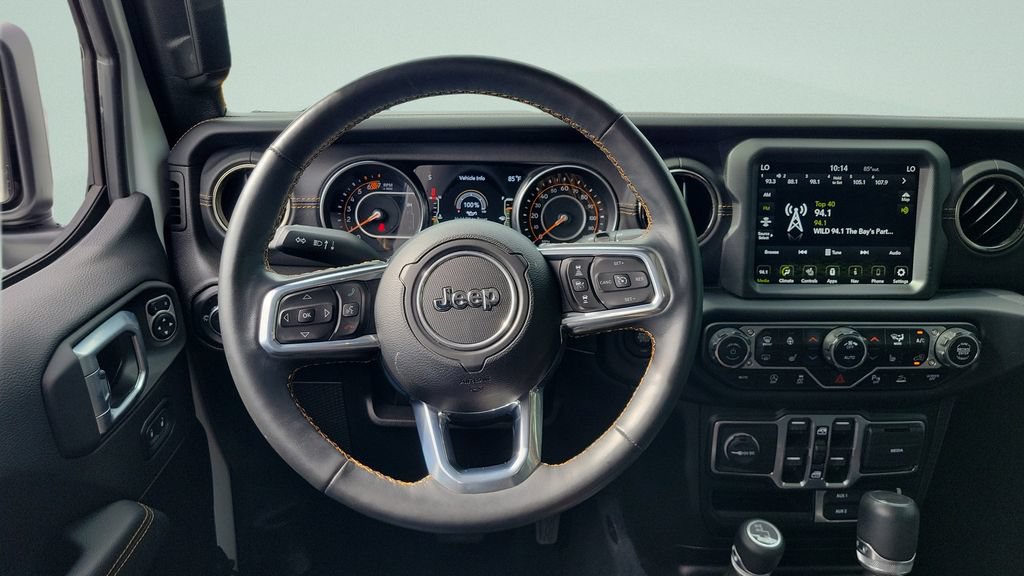 Used 2022 Jeep Wrangler Unlimited Sahara AWD/4WD image 12