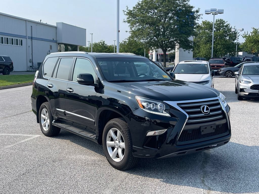 Used 2018 Lexus GX 460 w/ Preferred Accessory Package AWD/4WD image 5