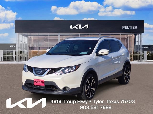 Used 2018 Nissan Rogue Sport SL w/ SL Premium Package FWD image 3