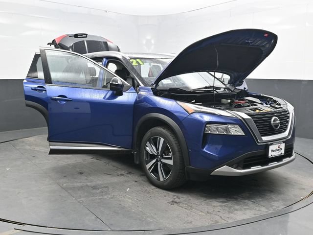 Used 2021 Nissan Rogue Platinum AWD/4WD image 41