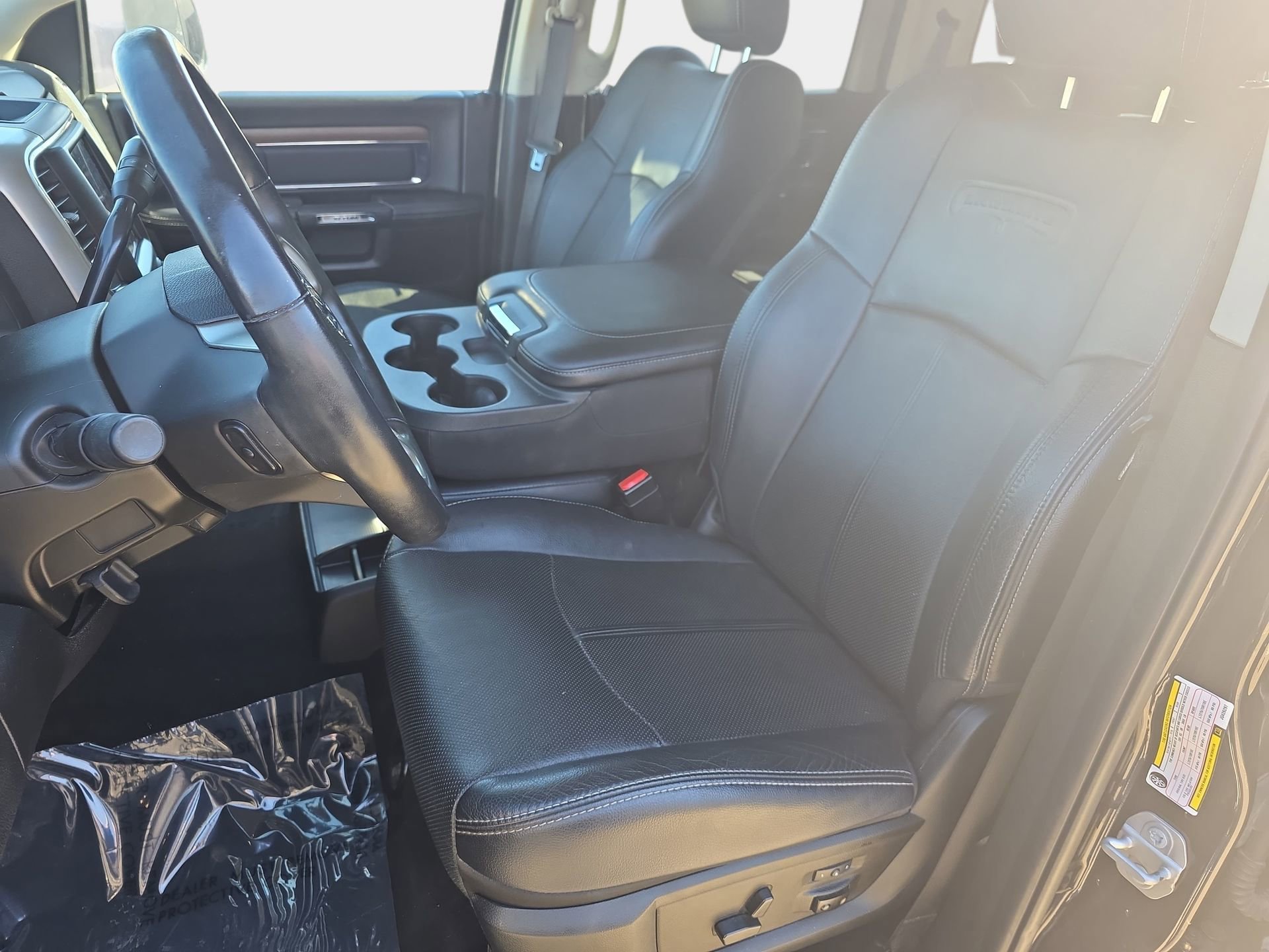 Used 2018 RAM 2500 Laramie w/ Protection Group image 14