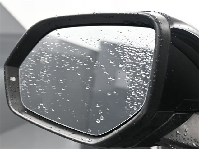 Used 2024 Volkswagen Atlas SE image 8