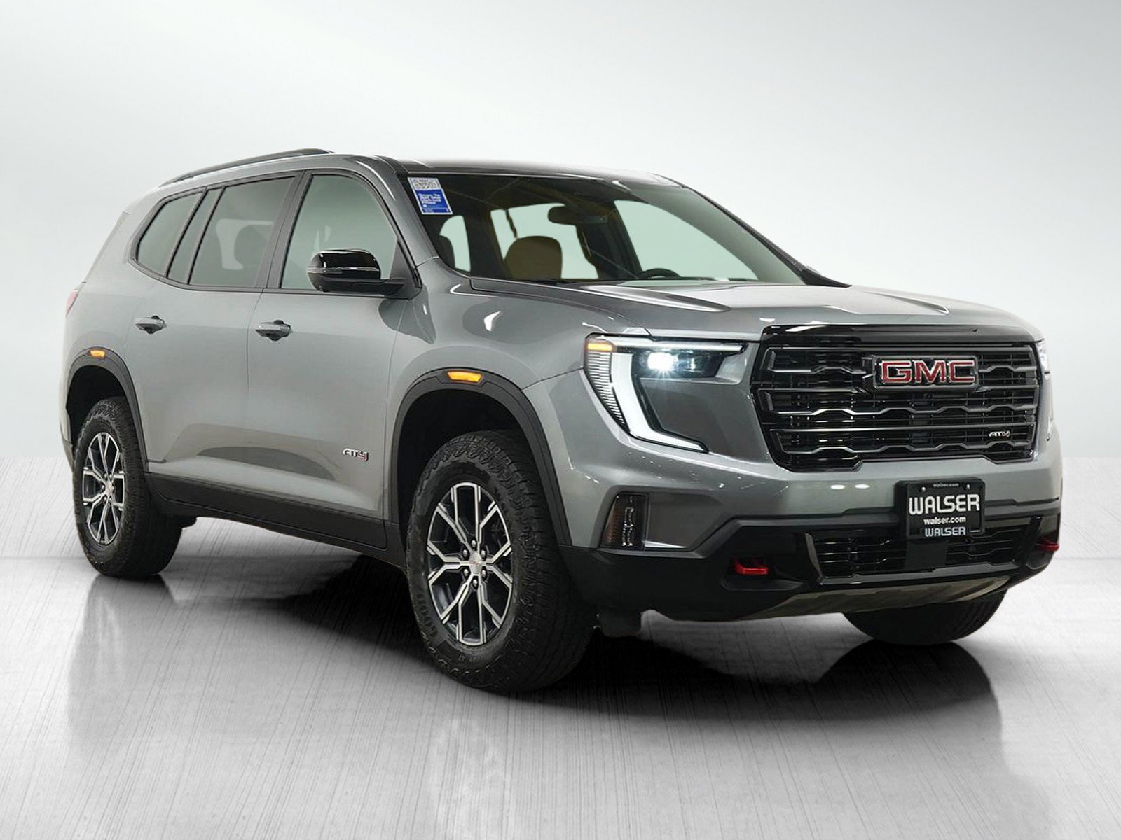 Used 2025 GMC Acadia AT4 w/ LPO, Floor Liner Package AWD/4WD image 7