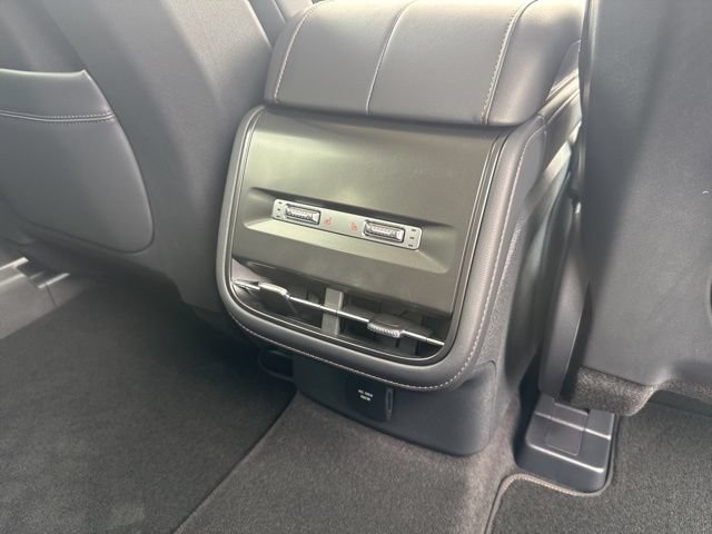 New 2026 Lincoln Nautilus Reserve w/ Jet Appearance Package AWD/4WD image 19