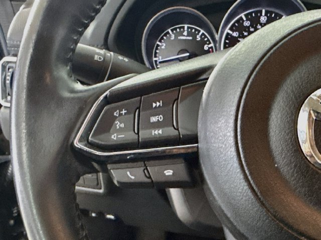 Used 2018 MAZDA CX-5 Touring w/ Preferred Equipment Package FWD image 13