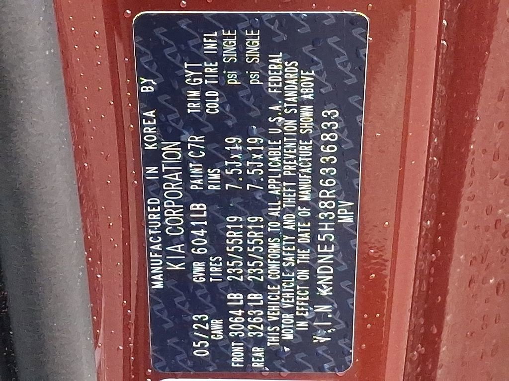 Used 2024 Kia Carnival SX Prestige image 29