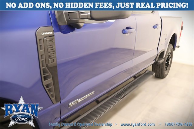 New 2026 Ford F250 Lariat w/ Black Appearance Package image 29