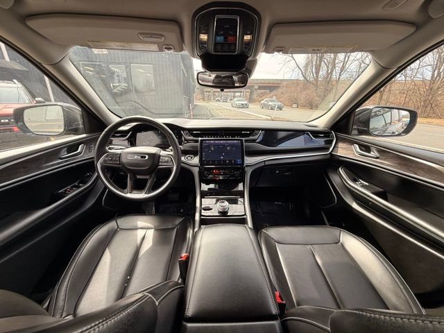 Used 2023 Jeep Grand Cherokee 4xe image 17