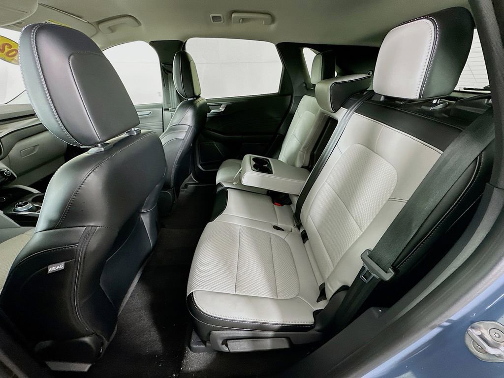 Used 2024 Ford Escape Base image 33