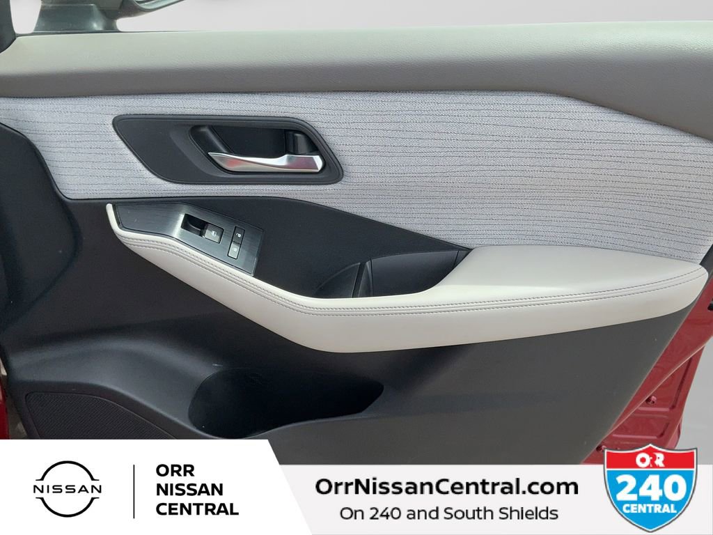 Used 2021 Nissan Rogue SV image 10