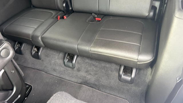Certified 2023 Chevrolet Traverse Premier w/ Redline Edition image 40