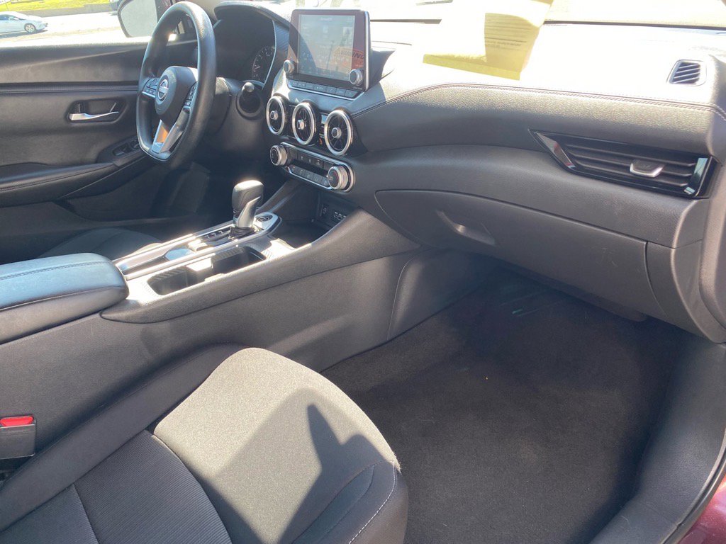 Used 2024 Nissan Sentra SV image 31