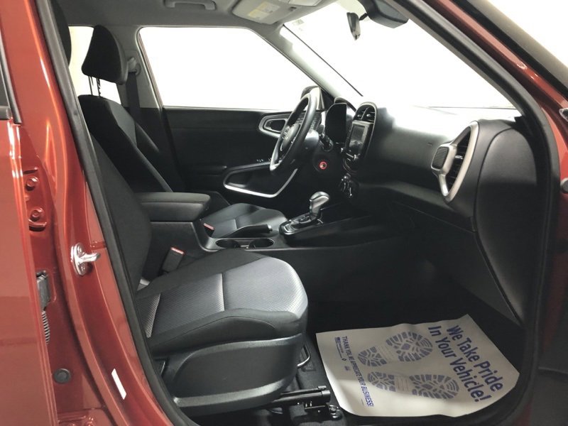Certified 2024 Kia Soul LX w/ Option Group 015 image 12