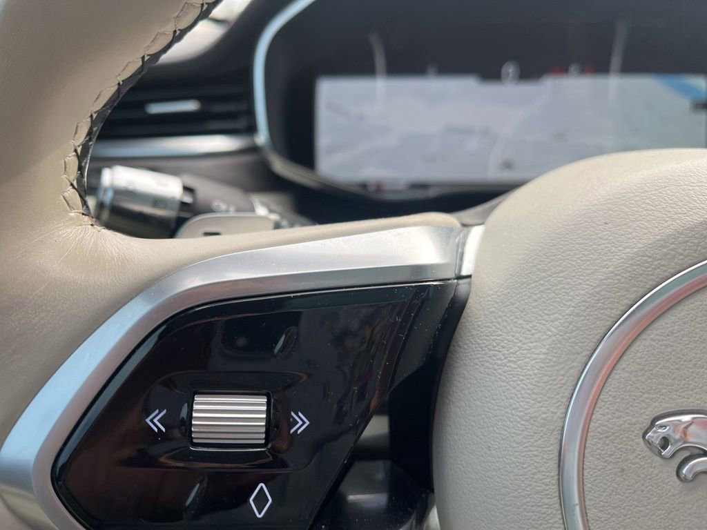 Used 2021 Jaguar F-PACE S image 14