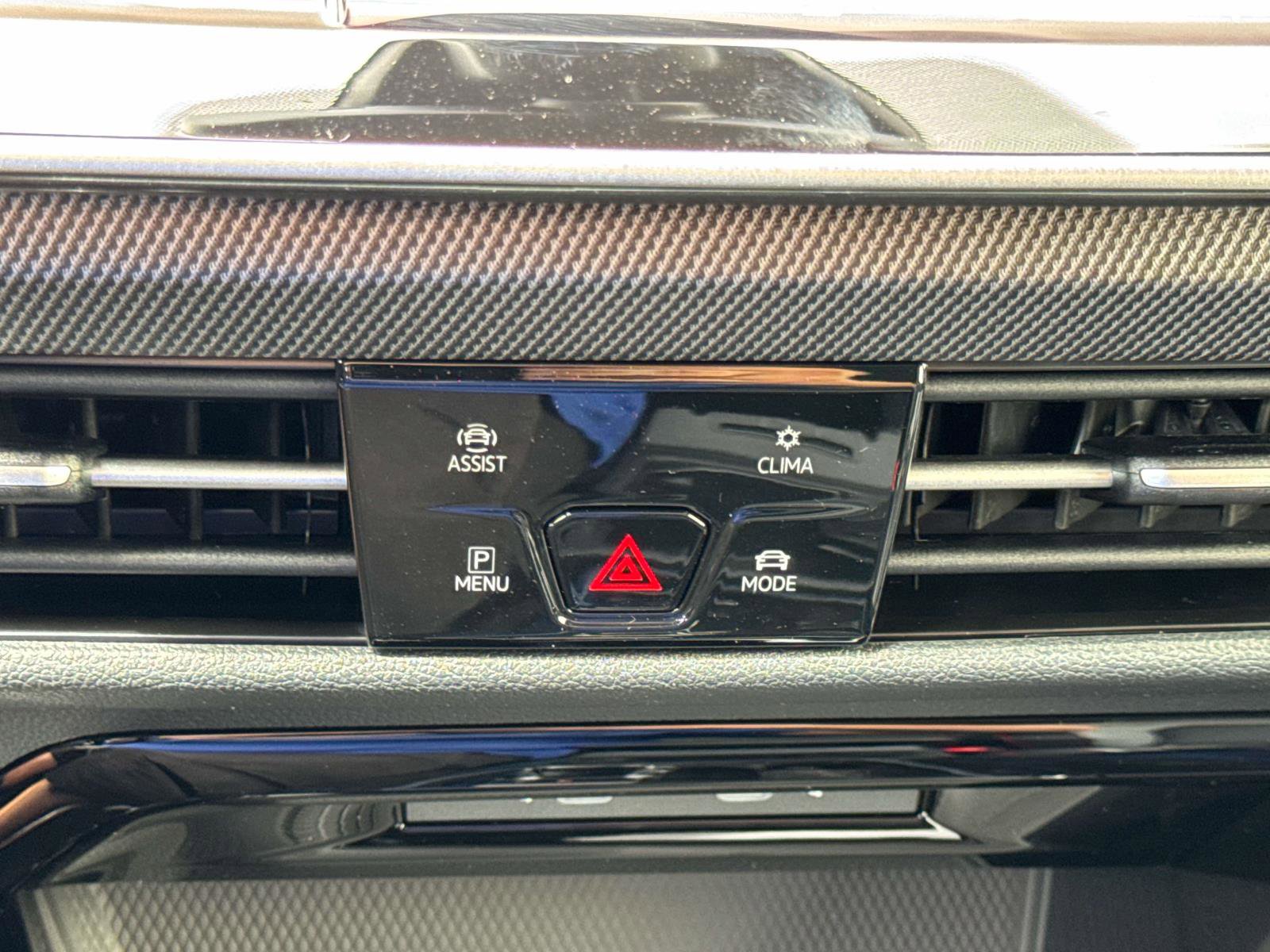 New 2025 Volkswagen GTI SE image 16