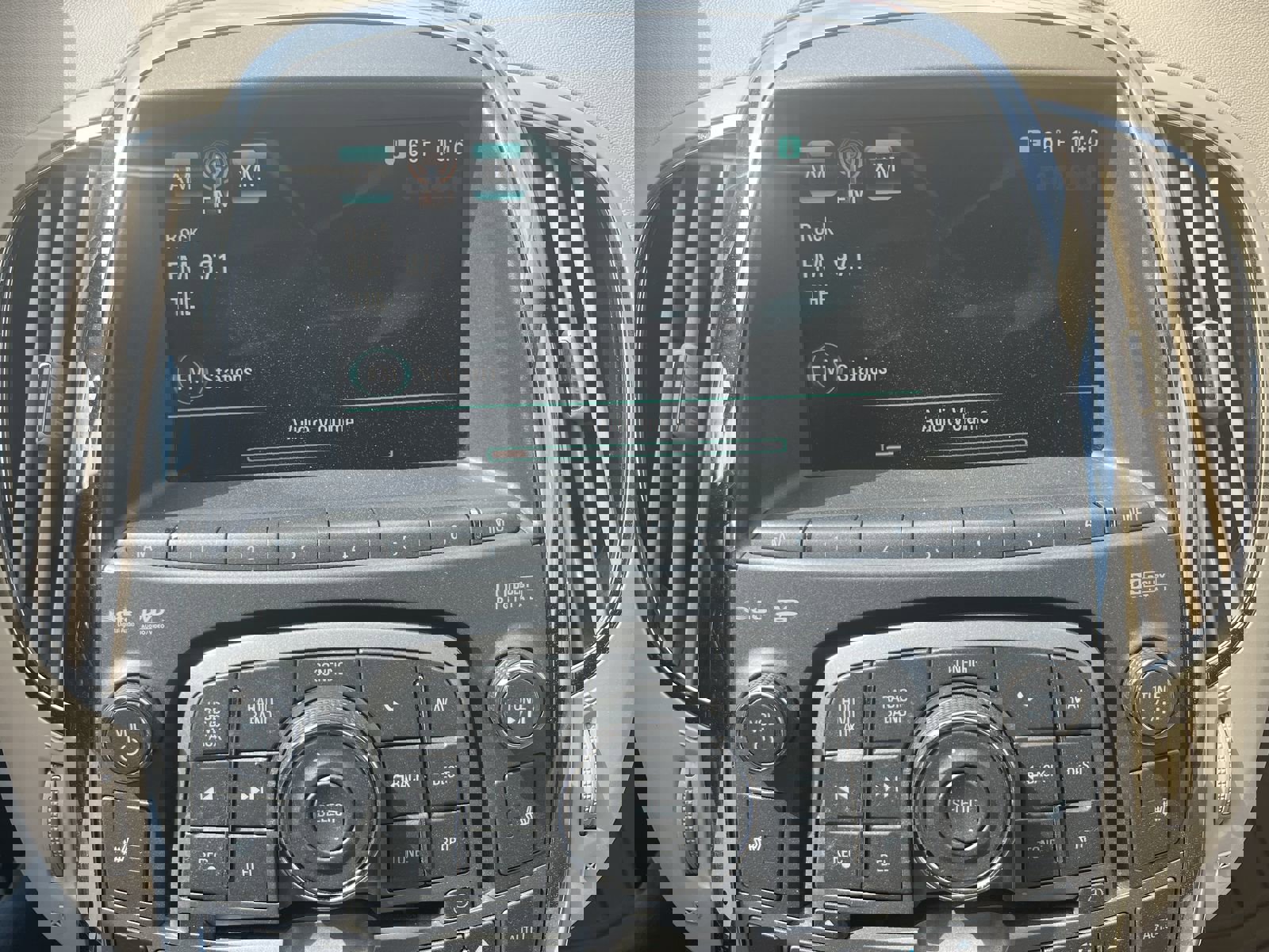 Used 2012 Buick LaCrosse Premium w/ Entertainment Package image 20