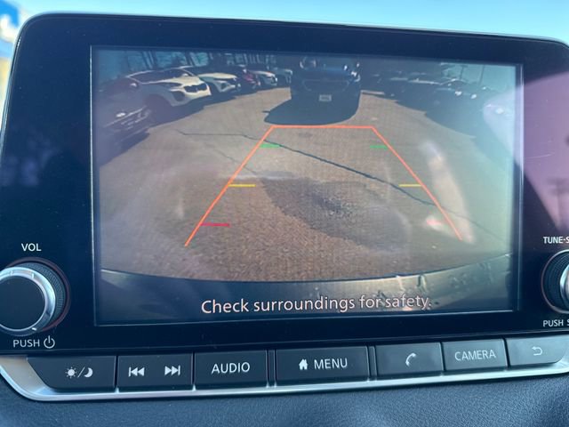 Used 2020 Nissan Sentra SV w/ Lighting Package FWD image 20