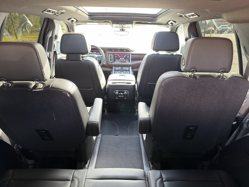 Certified 2021 GMC Yukon Denali w/ Denali Premium Package RWD image 9