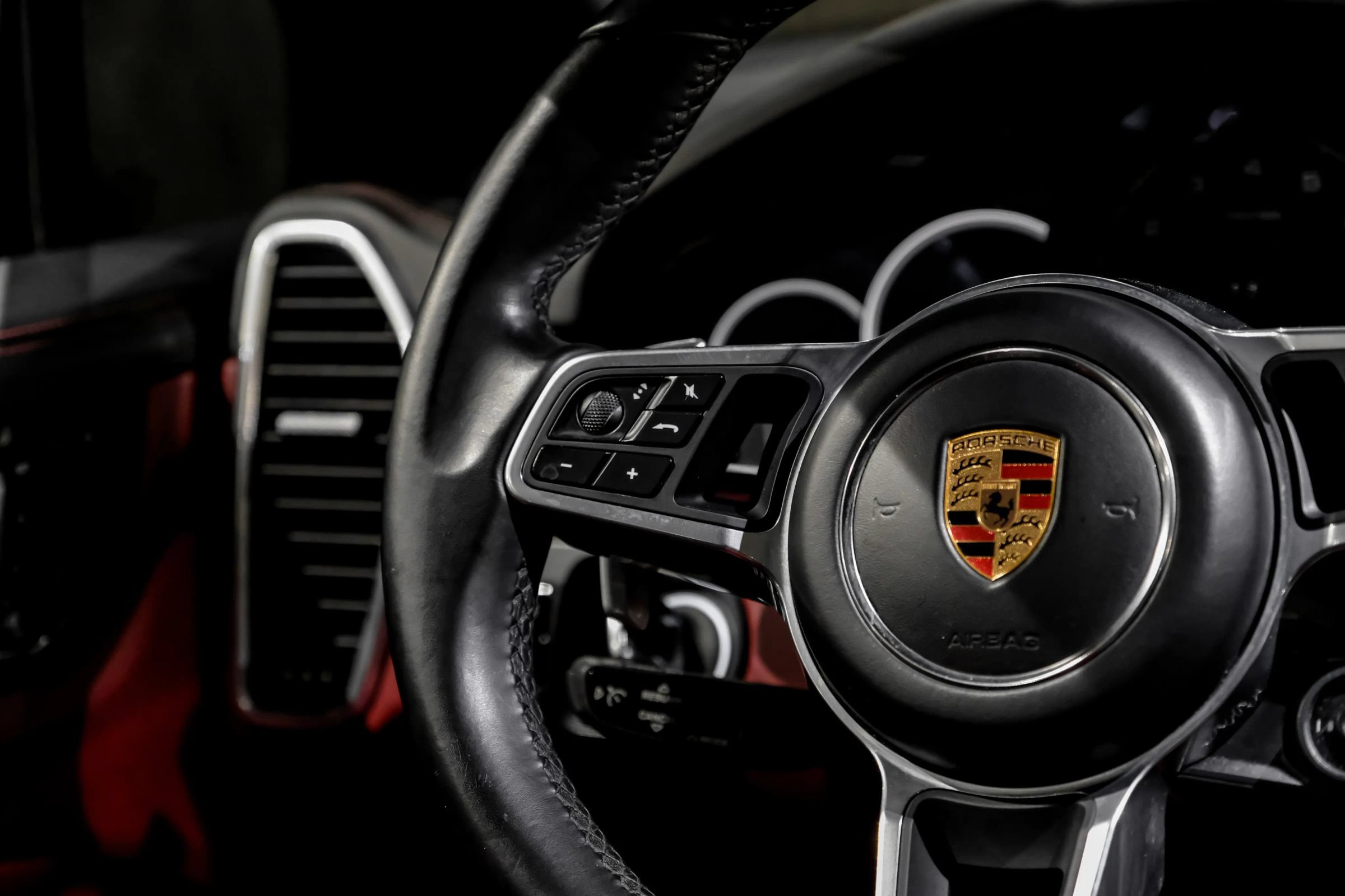 Used 2019 Porsche Cayenne S AWD/4WD image 11