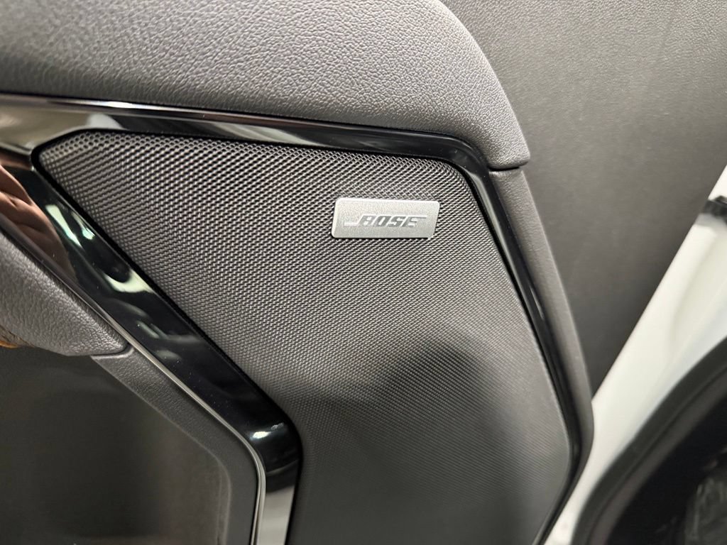 New 2026 GMC Sierra 2500 AT4 w/ AT4 Premium Plus Package AWD/4WD image 13