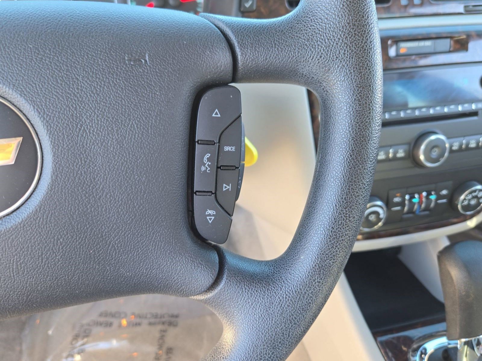 Used 2015 Chevrolet Impala LT w/ LT Sunroof Package image 23