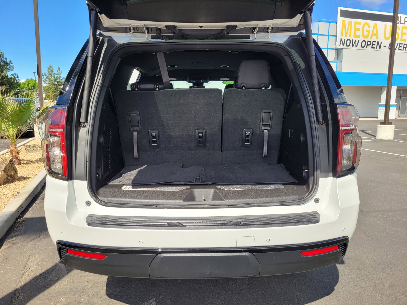Used 2023 Chevrolet Tahoe RST image 27