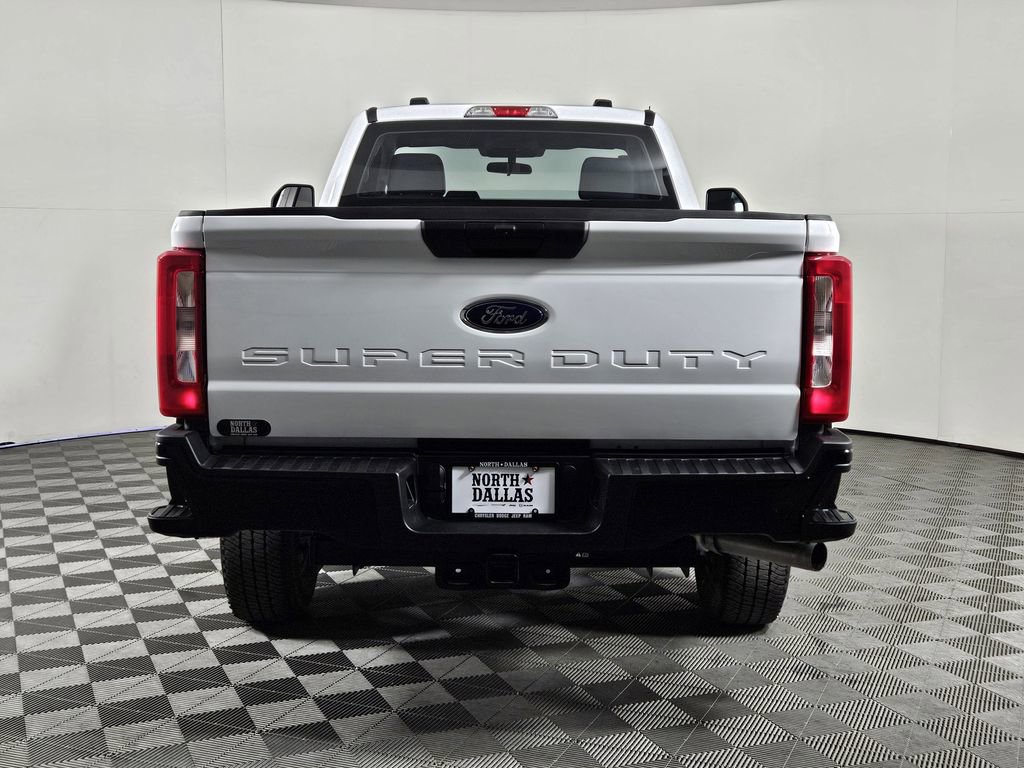 Used 2026 Ford F250 XL image 4