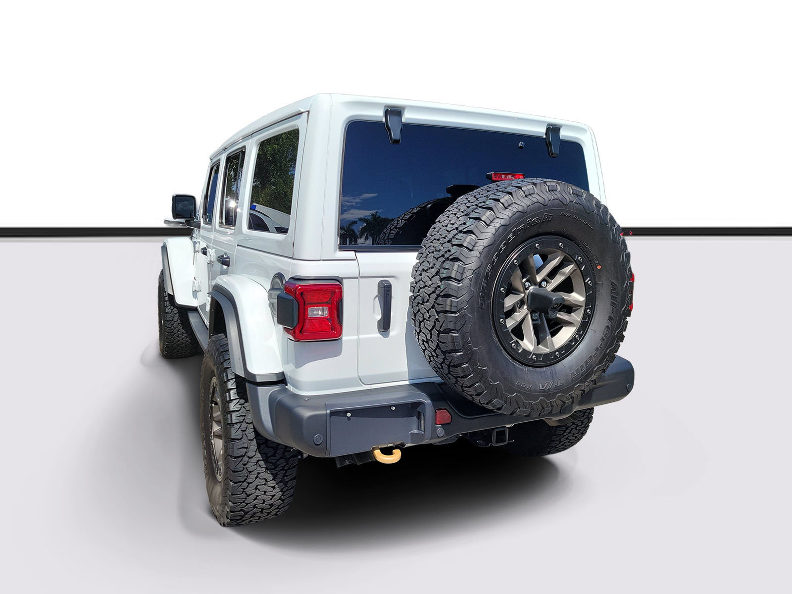 Used 2024 Jeep Wrangler Unlimited Rubicon 392 AWD/4WD image 3