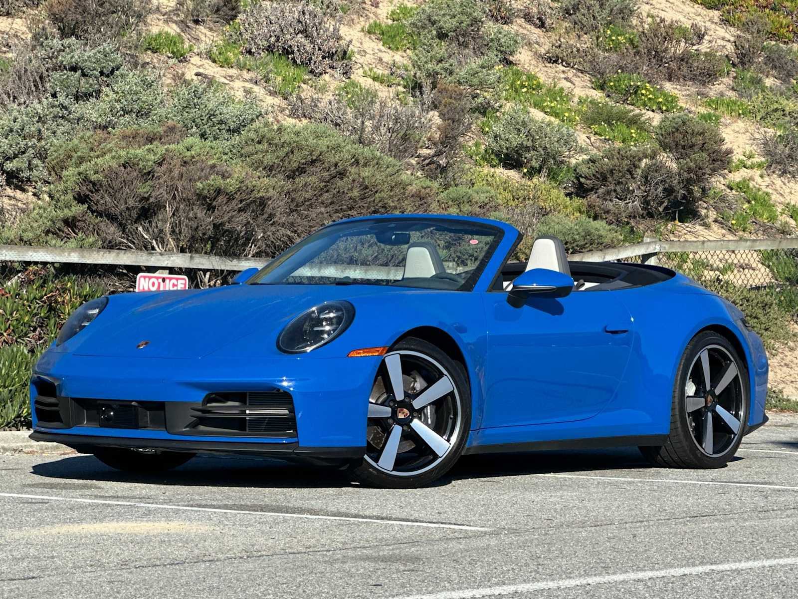 Used 2025 Porsche 911 Carrera RWD image 1