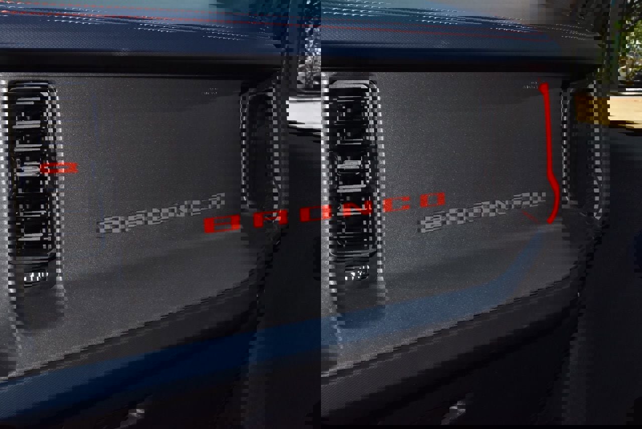 Certified 2023 Ford Bronco Raptor image 36