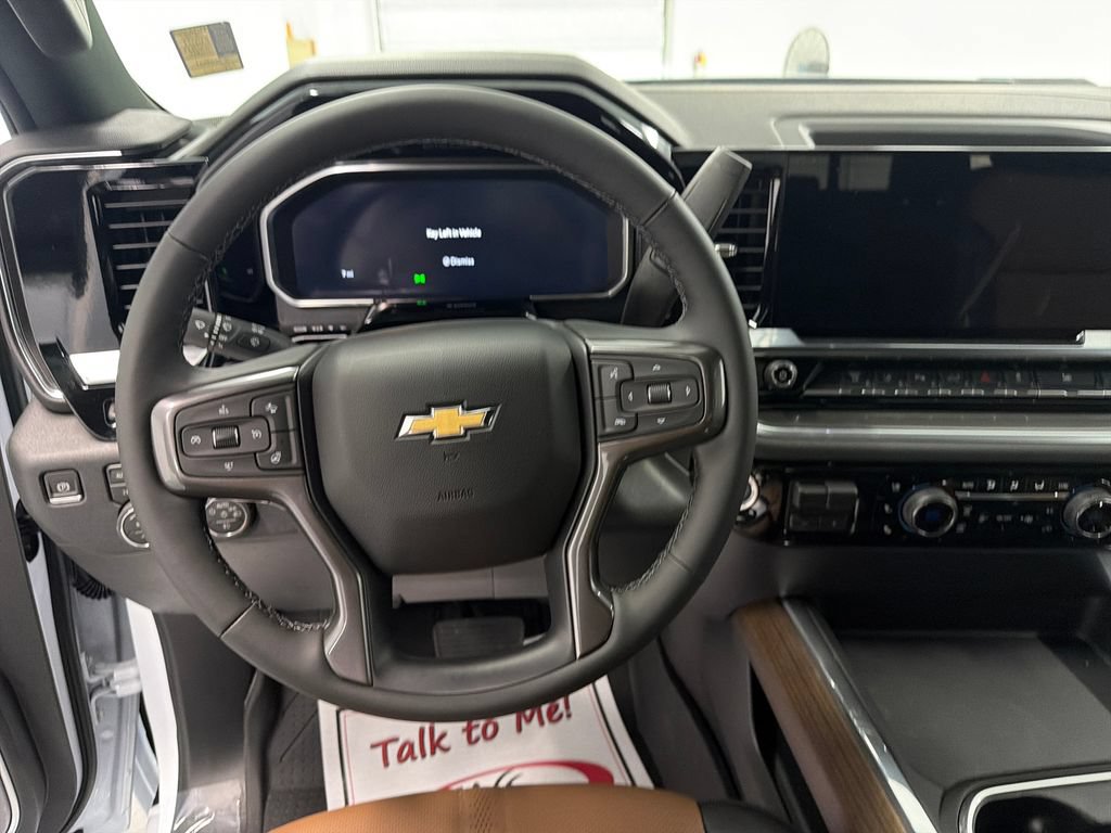 New 2026 Chevrolet Silverado 3500 High Country w/ High Country Premium Package AWD/4WD image 16