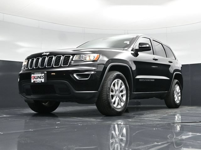 Certified 2022 Jeep Grand Cherokee Laredo E AWD/4WD image 53