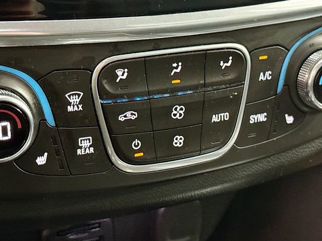 Used 2020 Chevrolet Traverse LT w/ LT Premium Package AWD/4WD image 21