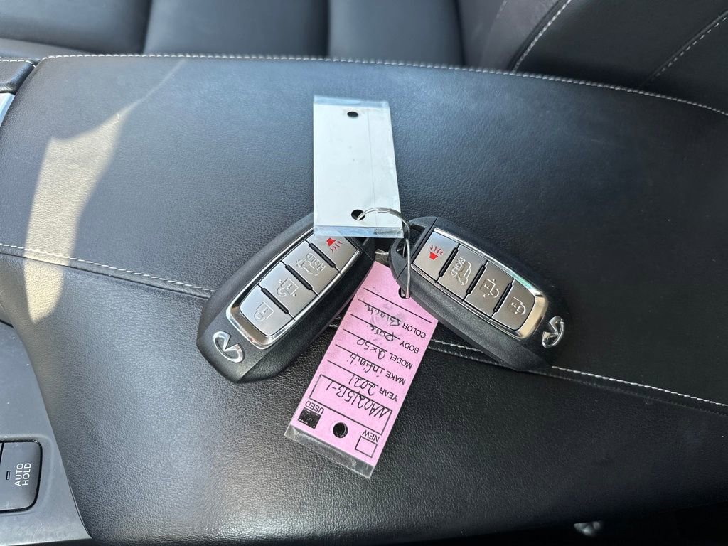 Used 2021 INFINITI QX50 Pure image 19