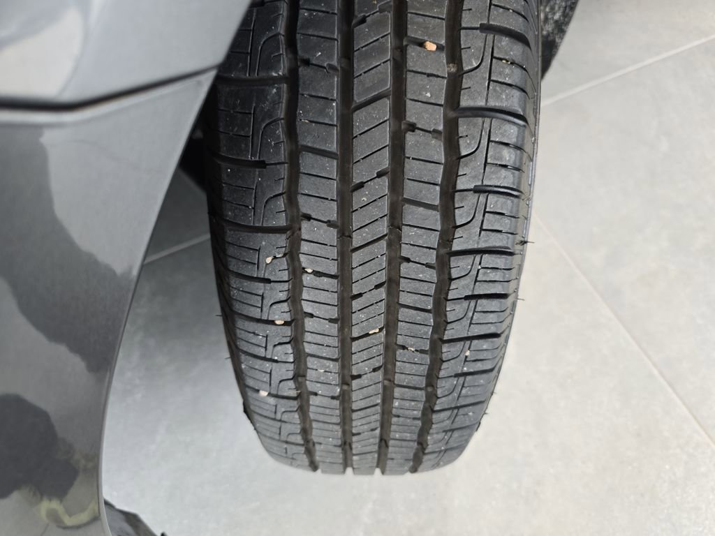 Used 2016 Nissan Versa S Plus image 31