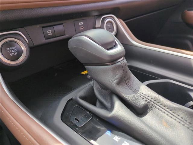 Used 2025 Toyota Grand Highlander AWD image 12