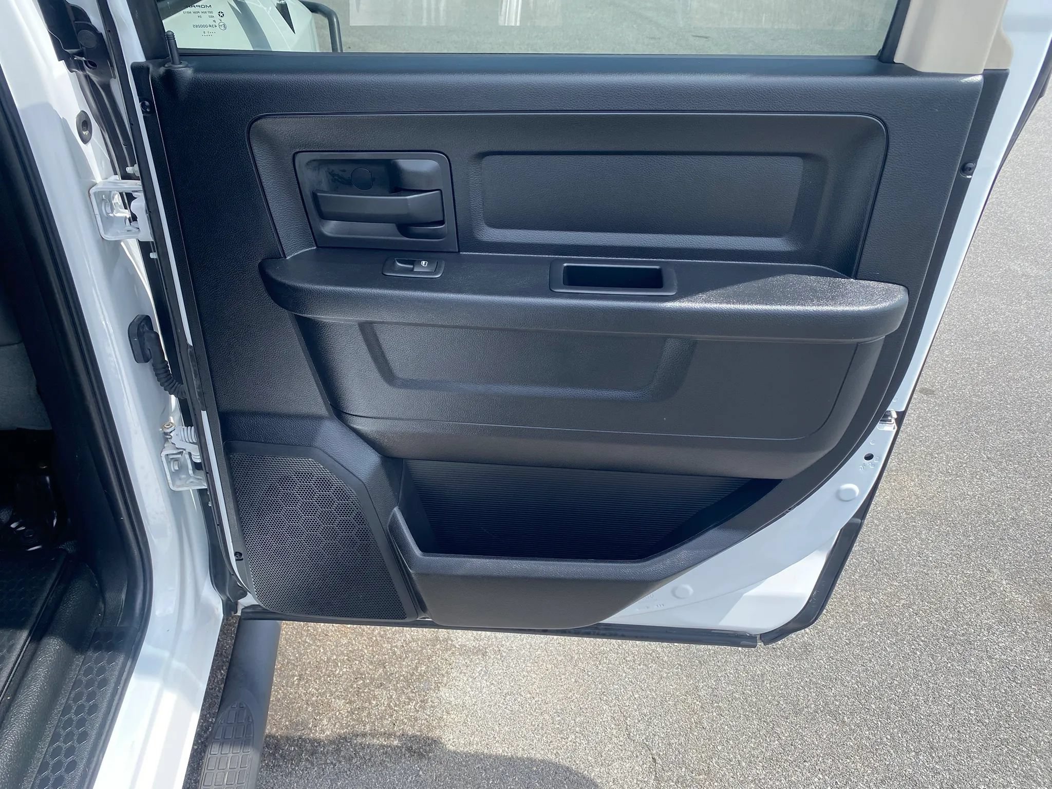 Used 2015 RAM 1500 Tradesman w/ Protection Group AWD/4WD image 28