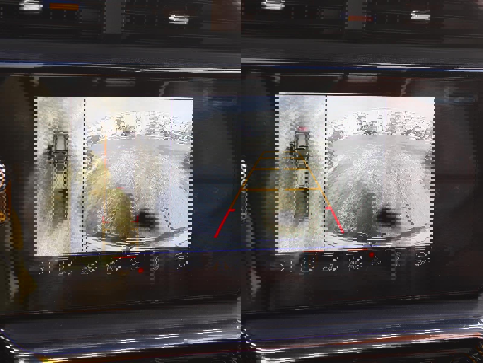 Used 2024 GMC Sierra 1500 Denali Ultimate AWD/4WD image 12