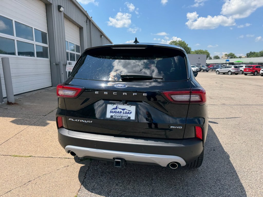 Used 2024 Ford Escape Platinum w/ Premium Technology Package AWD/4WD image 5