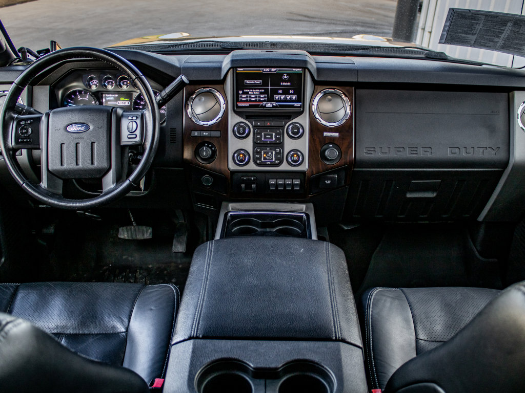 Used 2014 Ford F350 Lariat w/ Lariat Ultimate Package image 21