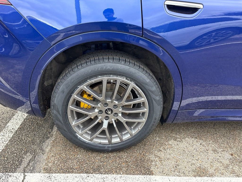 Used 2023 Maserati Grecale GT AWD/4WD image 6