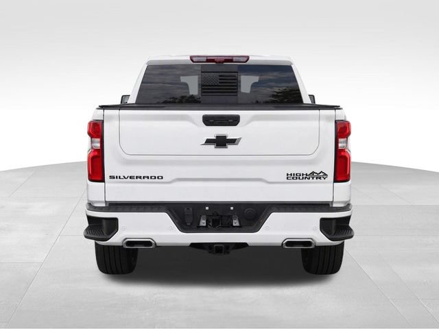 Used 2022 Chevrolet Silverado 1500 High Country w/ High Country Premium Package AWD/4WD image 4