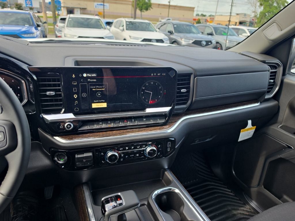 Used 2026 GMC Sierra 1500 Elevation RWD image 8
