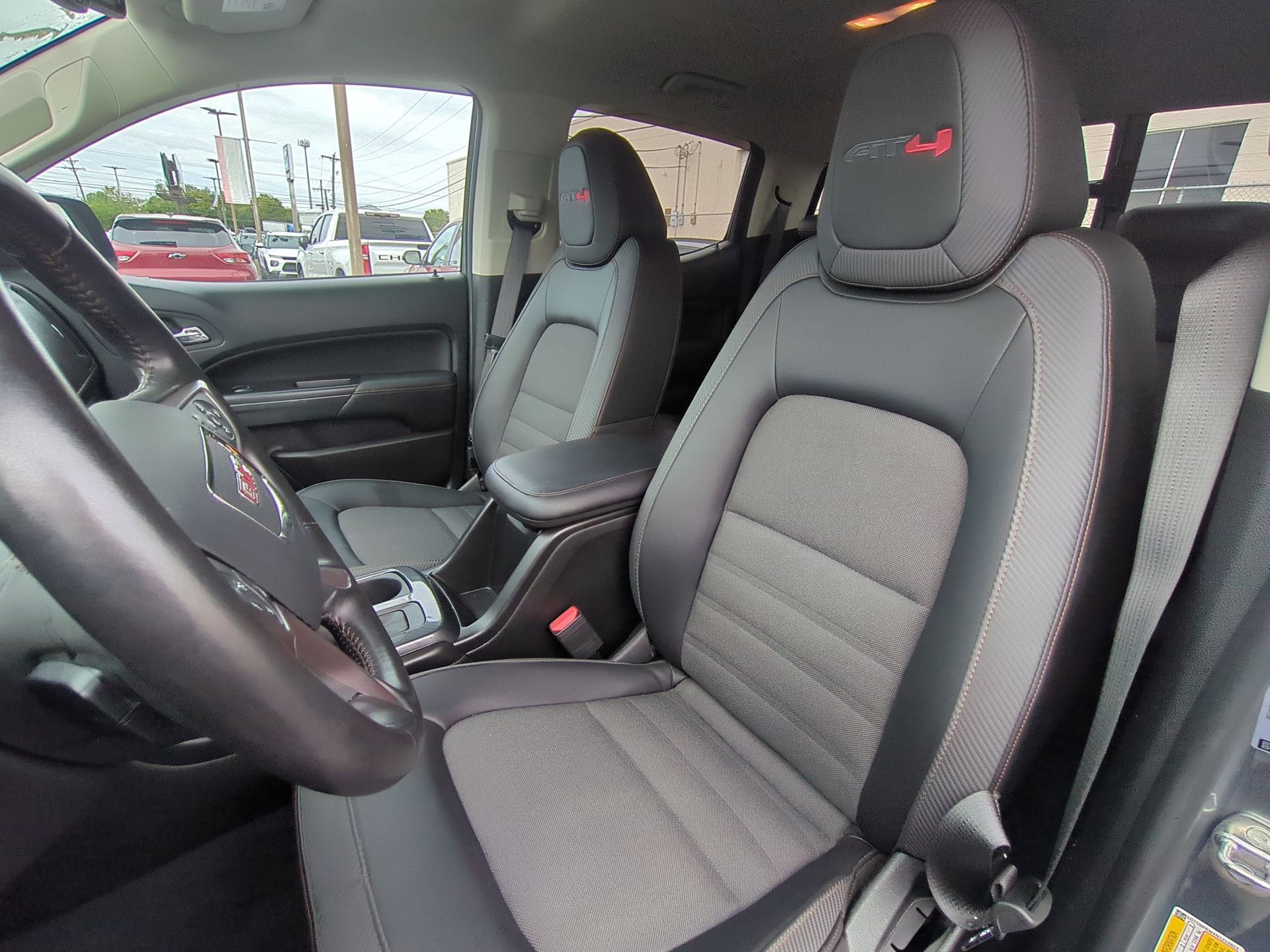Certified 2022 GMC Canyon AT4 AWD/4WD image 19