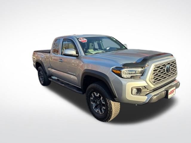 Used 2023 Toyota Tacoma 4x4 Access Cab image 7