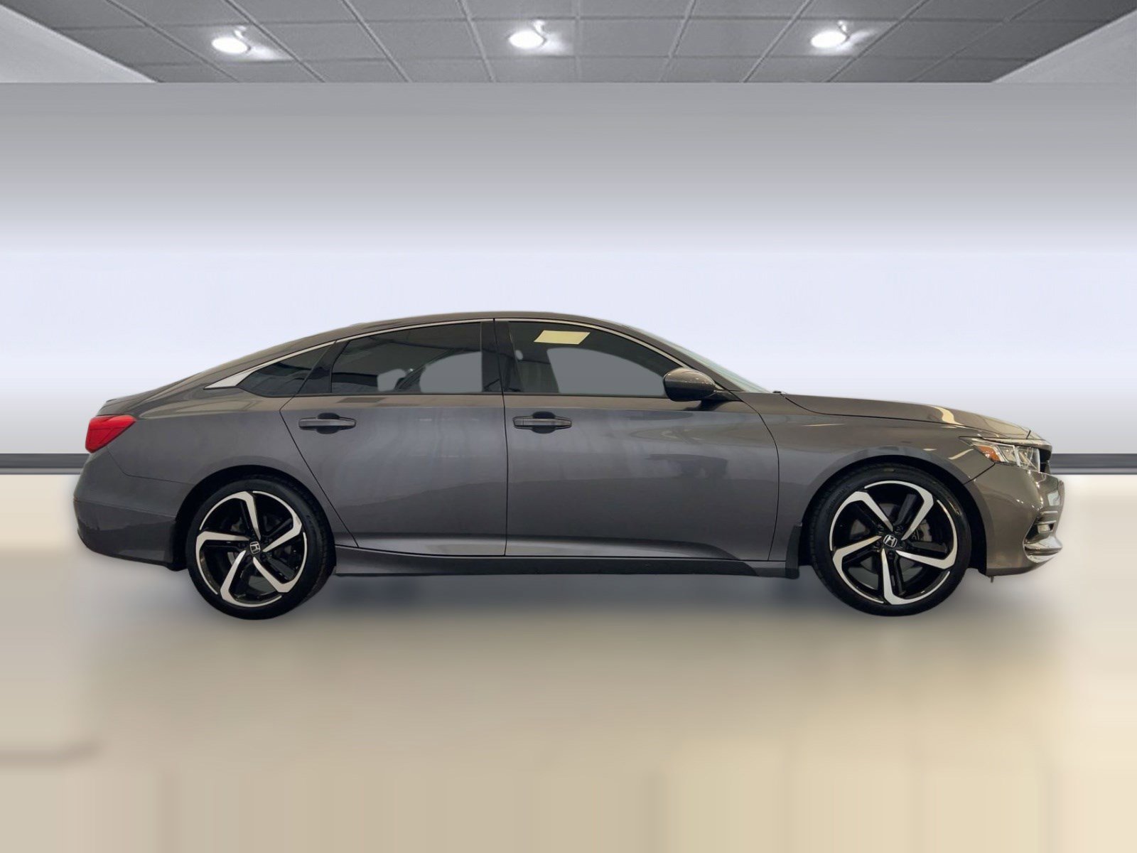 Used 2019 Honda Accord Sport image 8