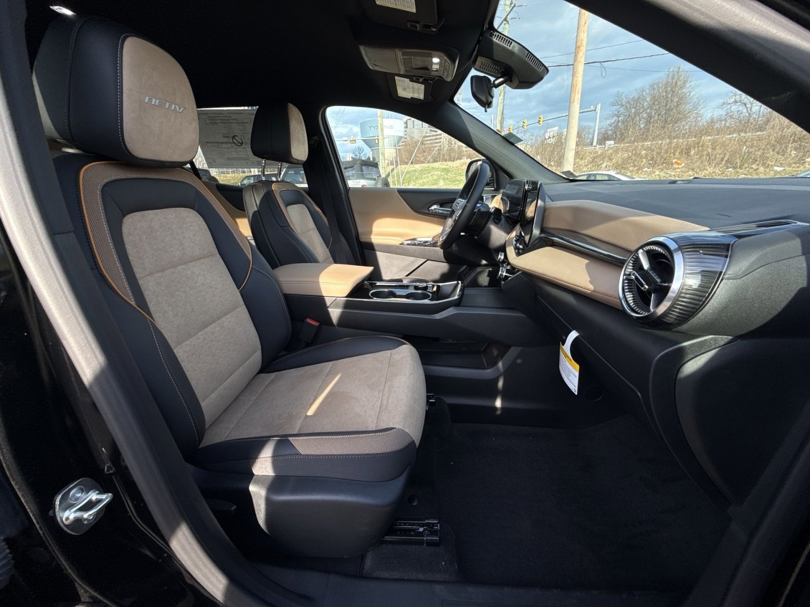 New 2026 Chevrolet Equinox ACTIV FWD image 26